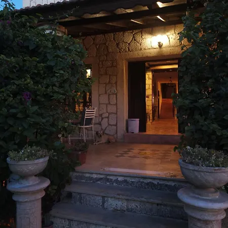 Kordelya Luxury