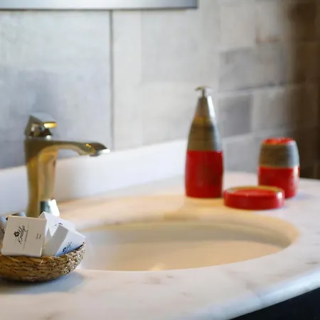 Kordelya Luxury Hotel